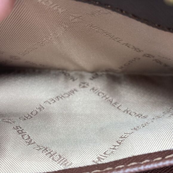 Michael Kors Jet Set Travel Large Saffiano Leather Quarter-Zip Wallet Bag Purse - Picture 10 of 12